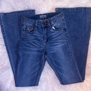 ❄️Empyre Pacsun - Carly High Rise Flare Jeans